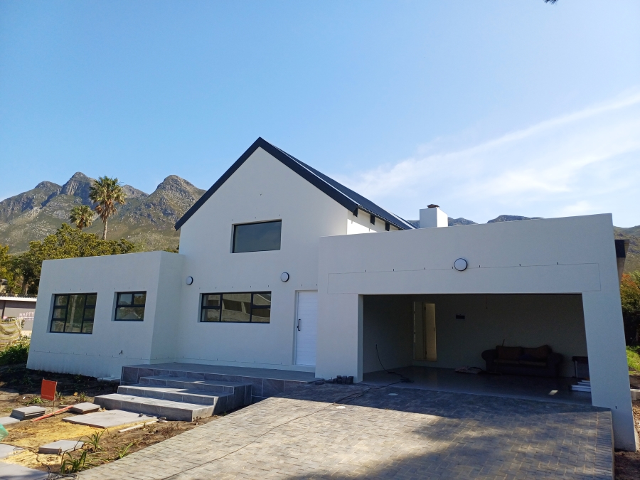 3 Bedroom Property for Sale in Kleinmond Western Cape